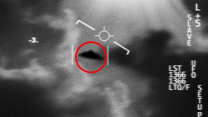 Top US states to visit where people have claimed UFO sightings