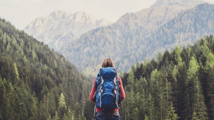 Hot travel trend has people prioritizing wellness, physical activities: 'Keeps me mentally sharp'