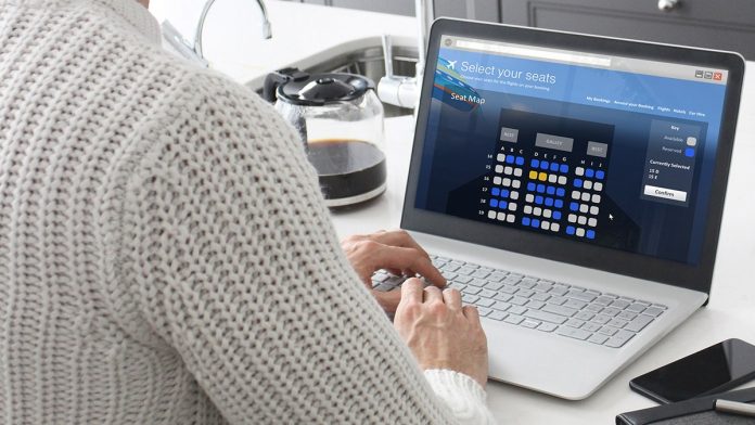 Flight passengers sound off over viral middle-seat booking hack and more air travel debates