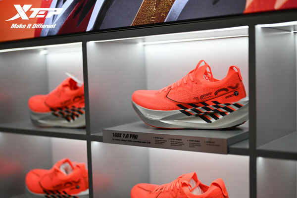 Xtep Launches 1st Asian Running Club Store
