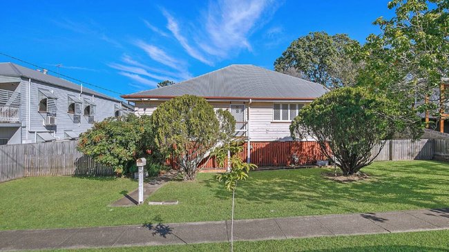 From dump to dream home: Inside the multi-million dollar renovation of a classic Queenslander