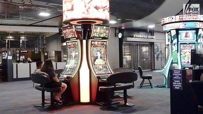 Rick Harrison of 'Pawn Stars' says gambling isn't dying even as Las Vegas poker rooms close one by one